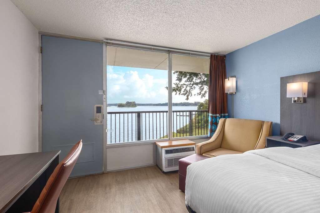 Super 8 By Wyndham Riverside Al Rum bild